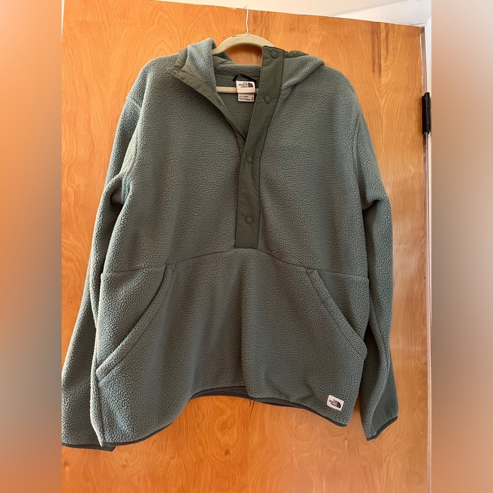 North Face Pullover